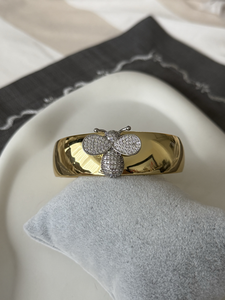 Taşlı arı gold kelepçe bileklik