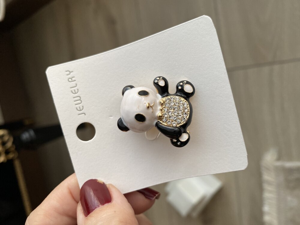 Taşlı panda broş