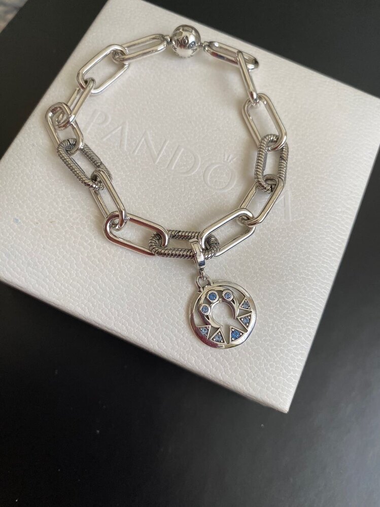 Pandora me ayın gücü madalyon charm
