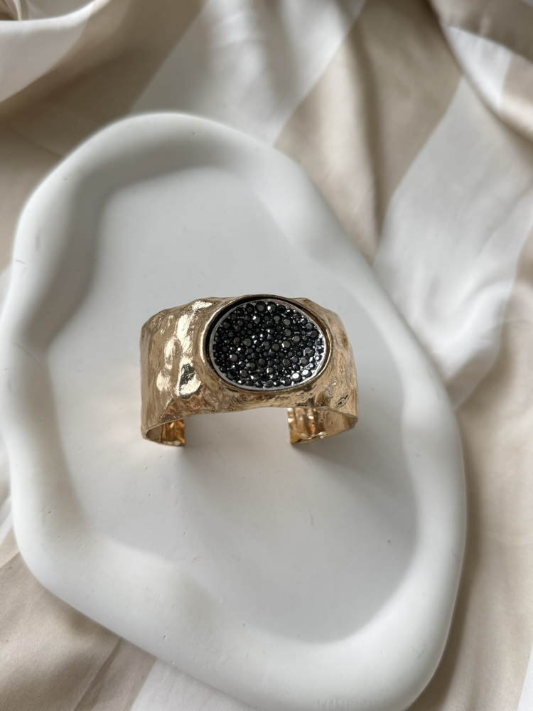 Parlak taşlı gold metal bileklik