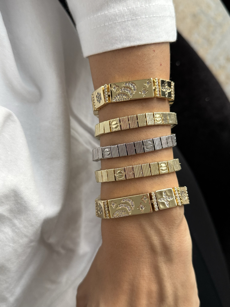 Meşhur marka Love model gold bileklik