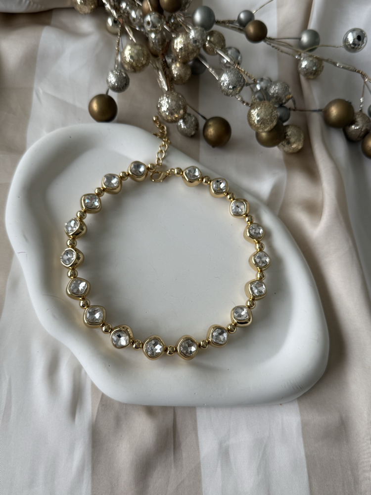 Işıl ışıl choker gold kolye