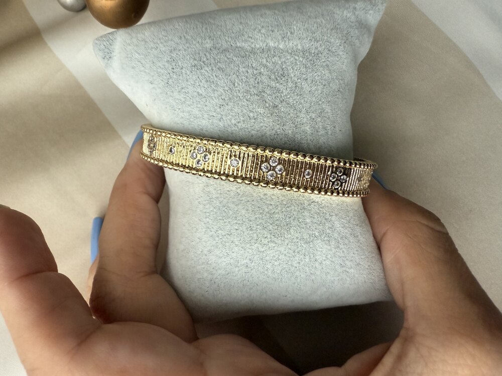 Gold ince taşlı kelepçe bileklik