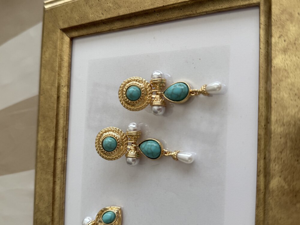 Firuze incili sallantılı küpe