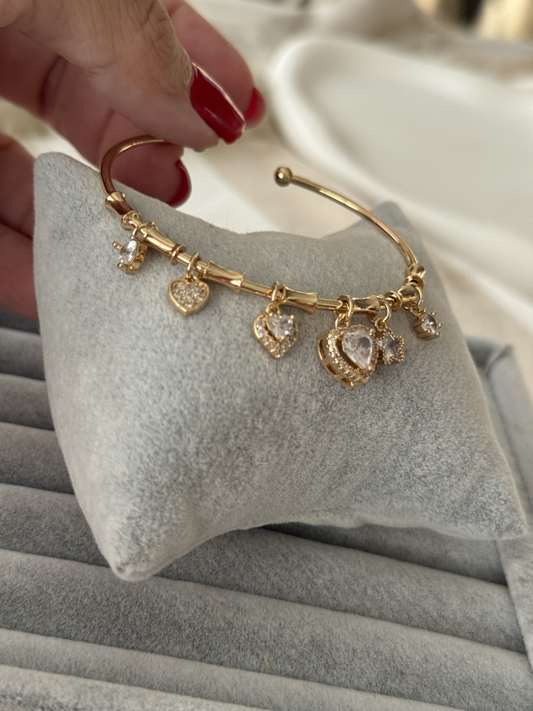 Işıltılı kalp charm şans bilekliği