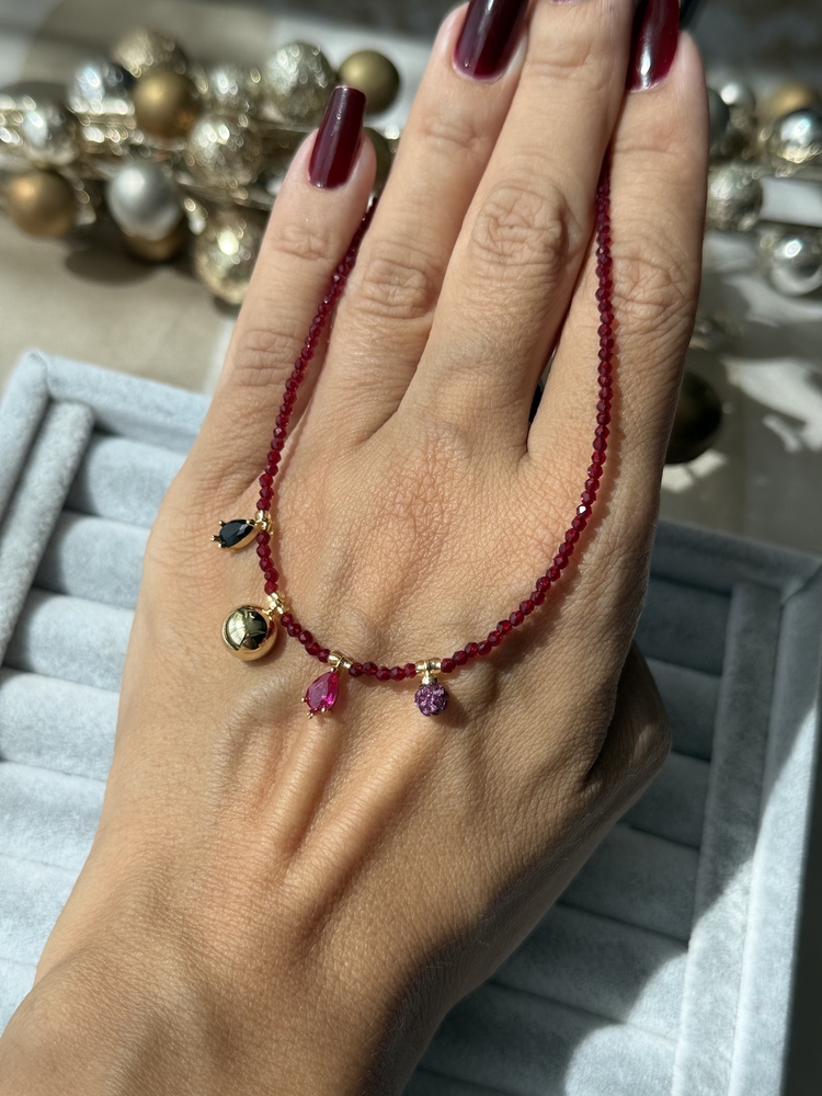 Bordo kristal mini charmlı kolye