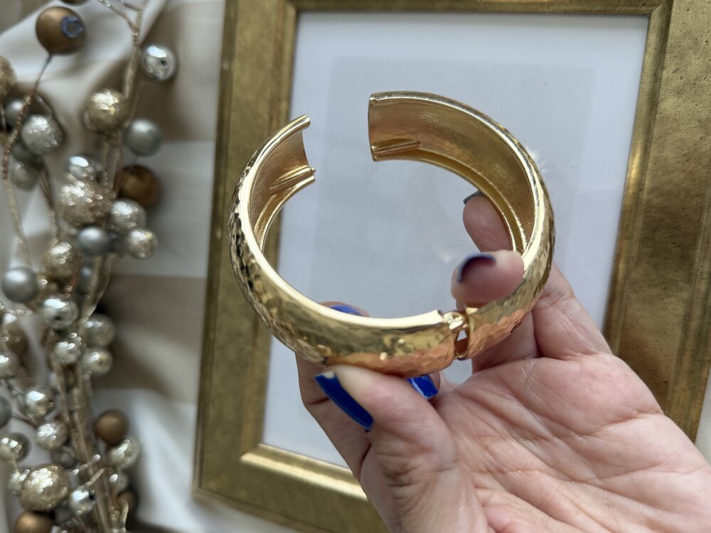 Dövme gold orta kalın kelepçe bileklik