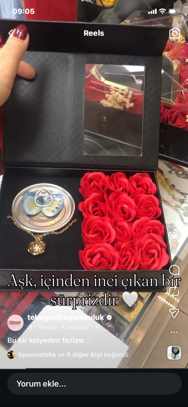 İstiridye kolye