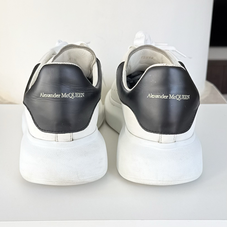 Alexander McQueen 202608-23/42
