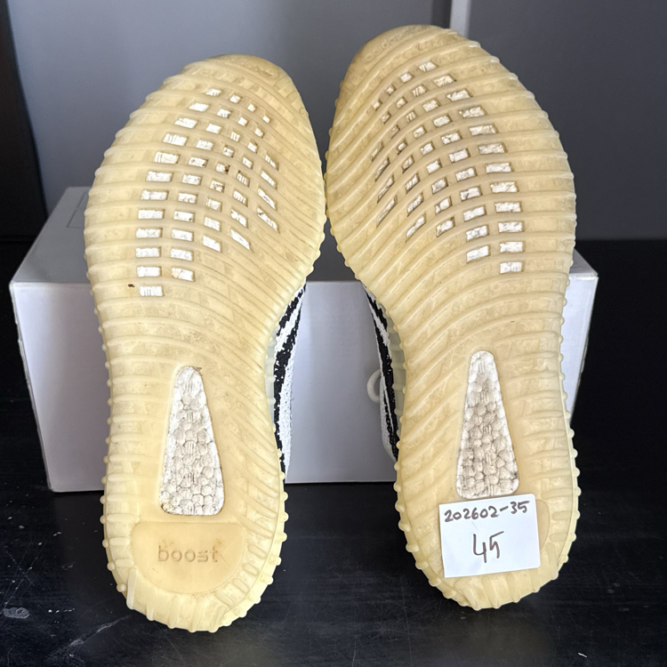 Yeezy 202602-35/45