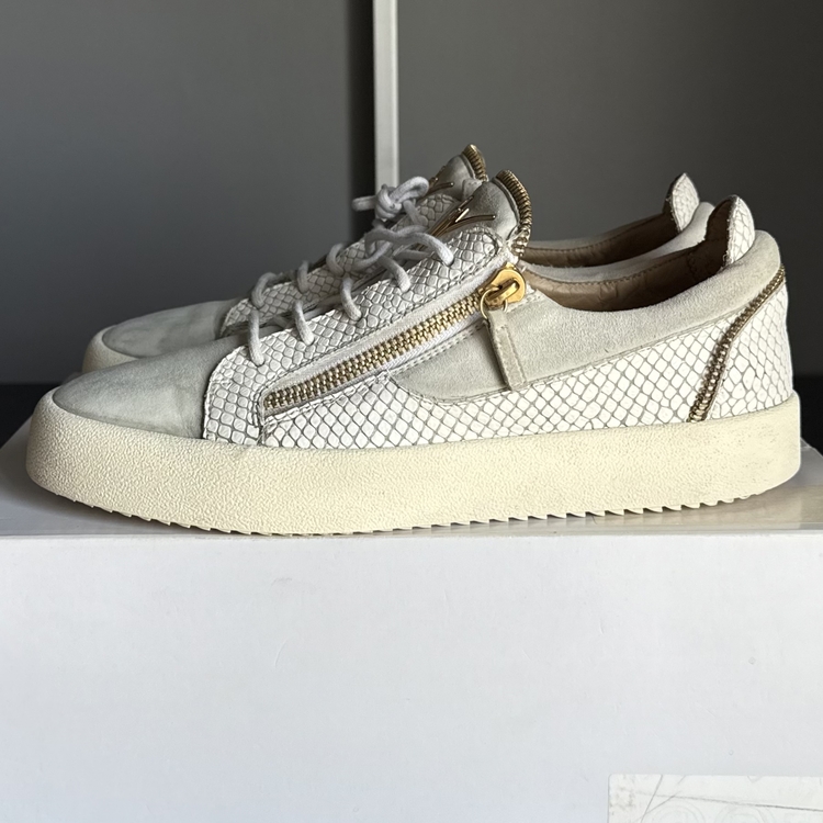 Guiseppe Zanotti 202508-53/45