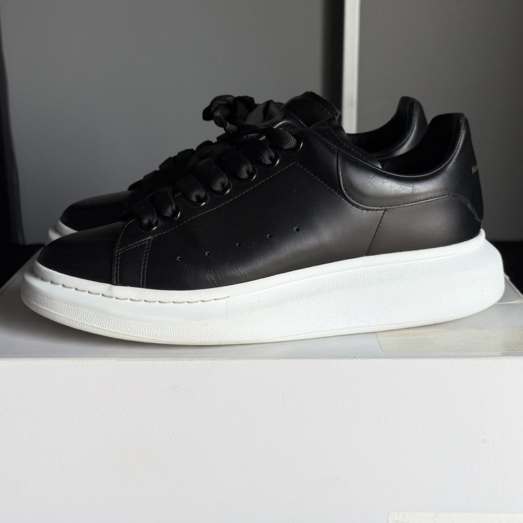 Alexander McQueen 202508-02/41