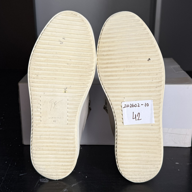 Guiseppe Zanotti 202602-10/42
