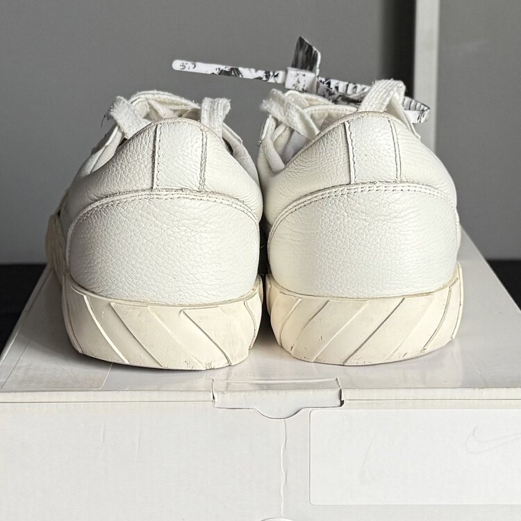 Off White 202505-23/43