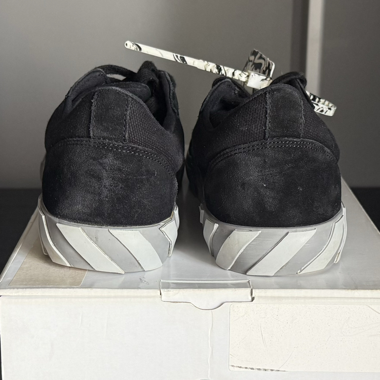 Off White 202602-21/43