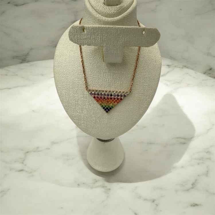 Minimalist Gökkuşağı Taşlı Kolye