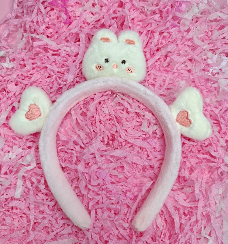 peluş taç