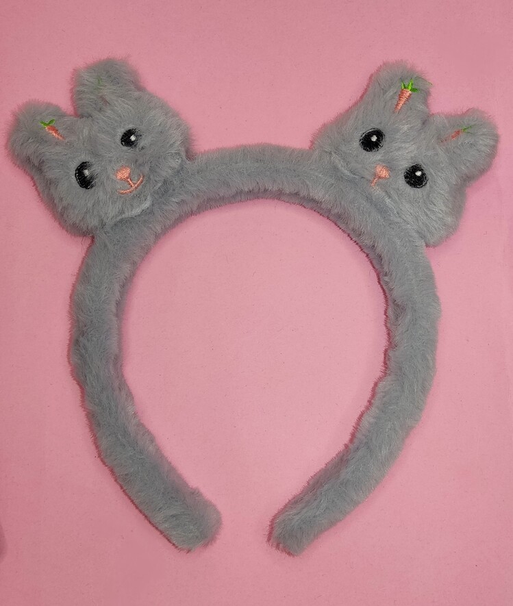 peluş taç