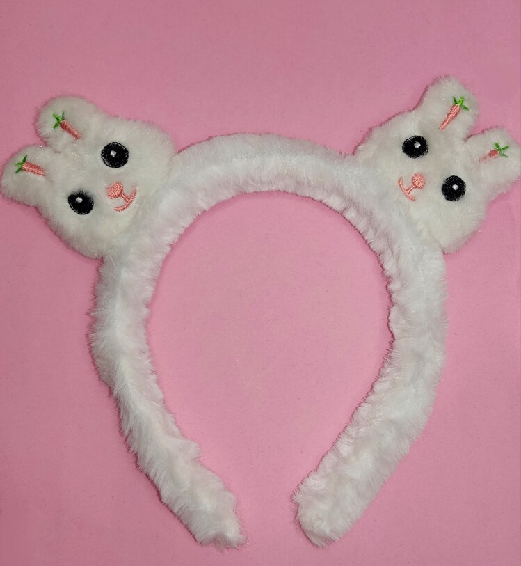 peluş taç