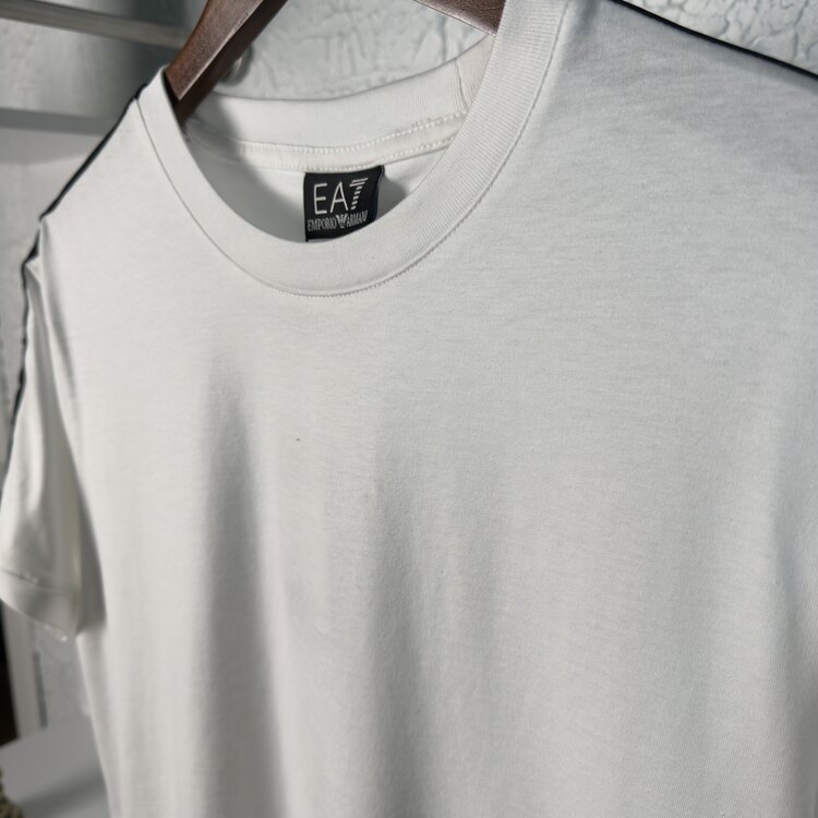 EA7 Premium T-shirt