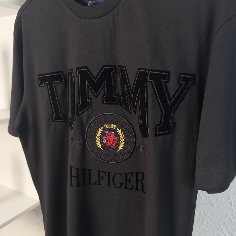 Tommy Premium T-shirt