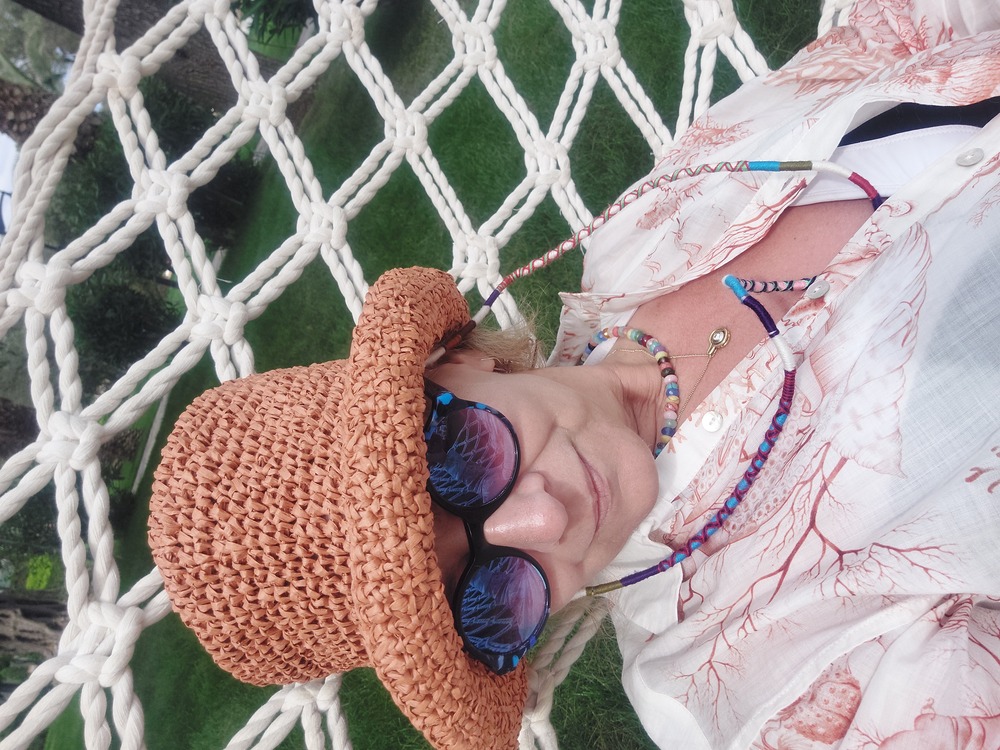 CROCHET BUCKET HAT-SABRINA