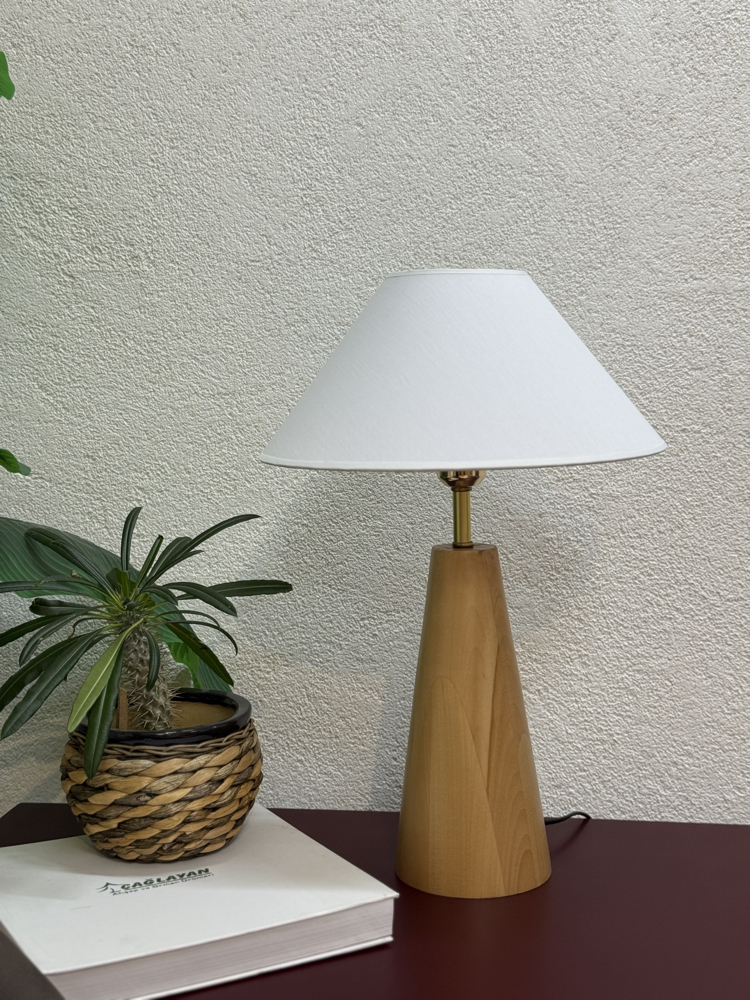 KONİK NATUREL ABAJÜR
