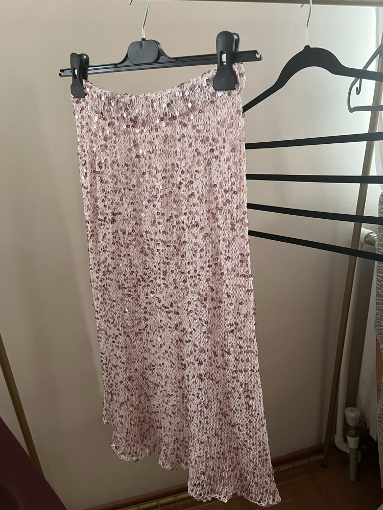 Pullu örgü etek pattern