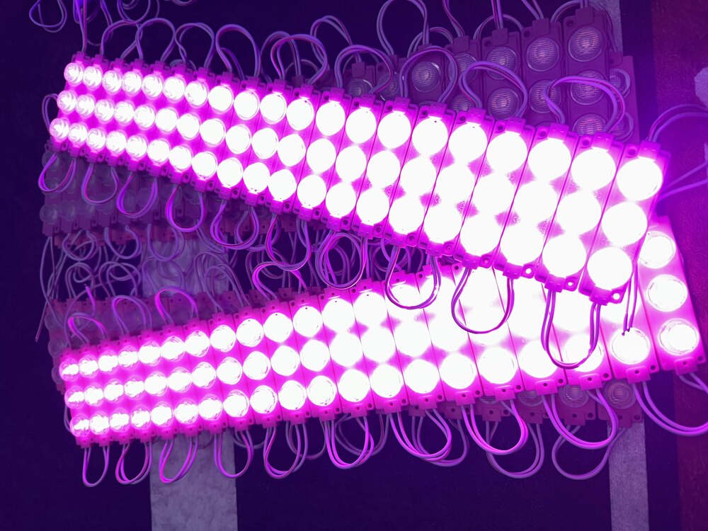 Pembe led