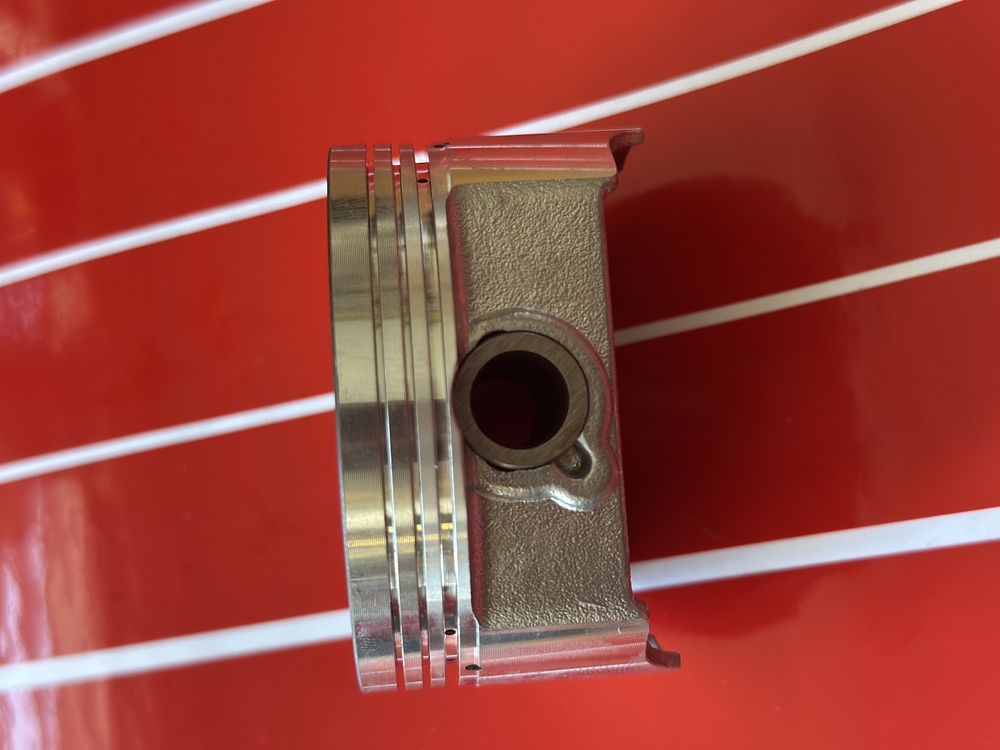Mts 67m  piston