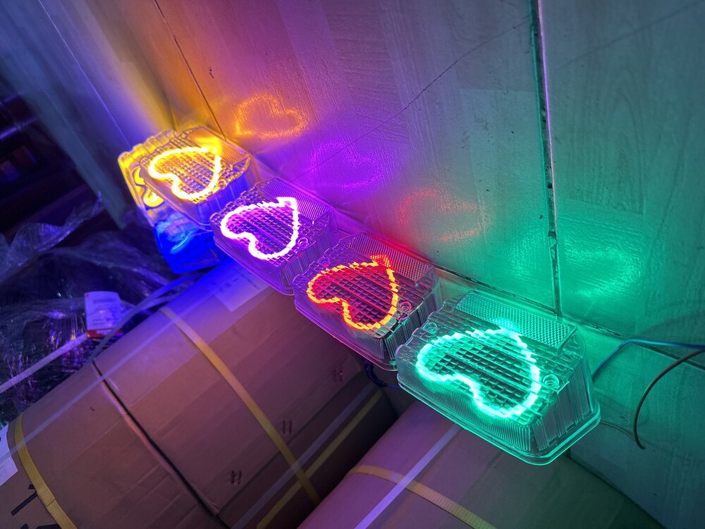 Kalp li stop camı led (renk seçimini not bölümüne yazınız)