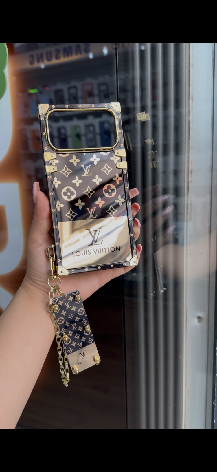 Lv