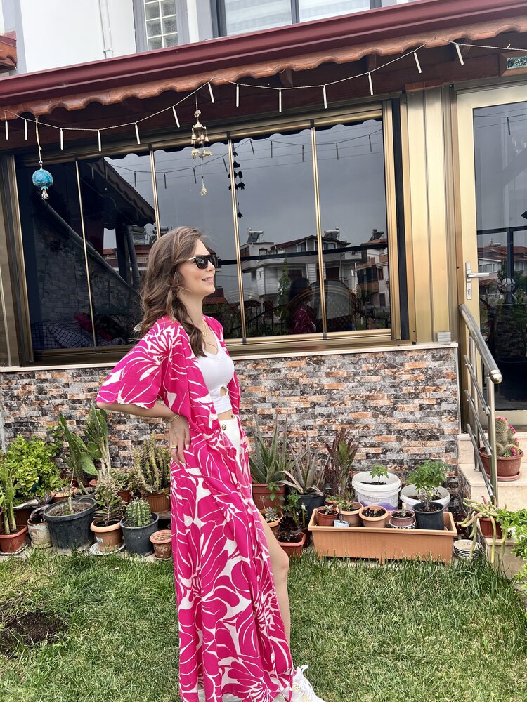 Kruvaze Elbise & Kimono Pembe