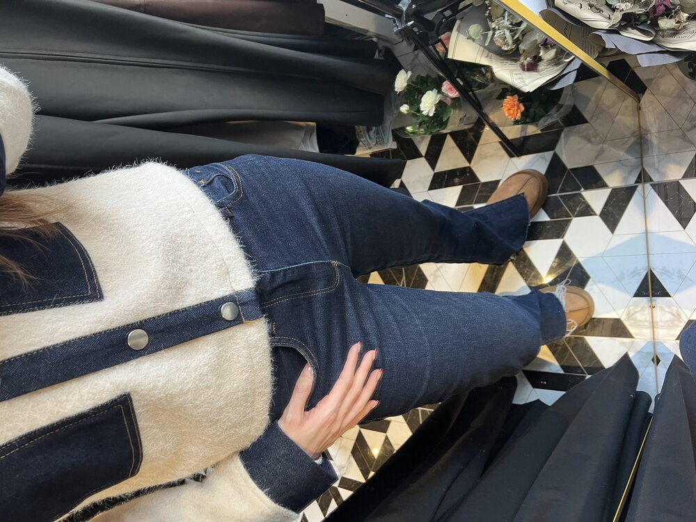 Orijinal Marka Paça Yırtmaçlı Jean