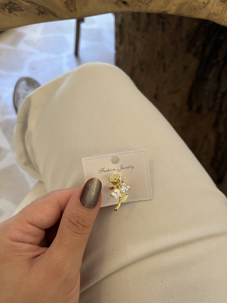 Gül earcuff (kıkırdak küpe -kulak deliğine gerek yok)