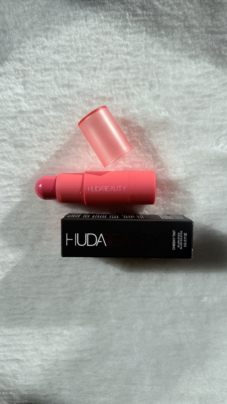 Huda beauty stick allık (coral cutie)