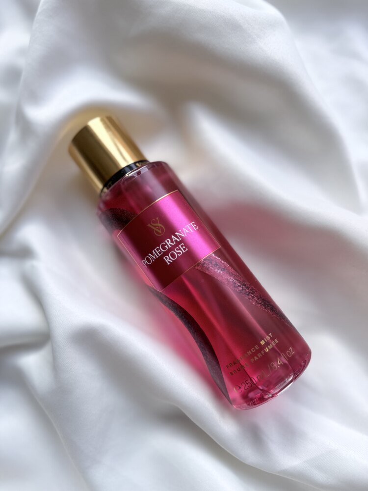 Victoria’s secret pomegranate Rose vücut spreyi