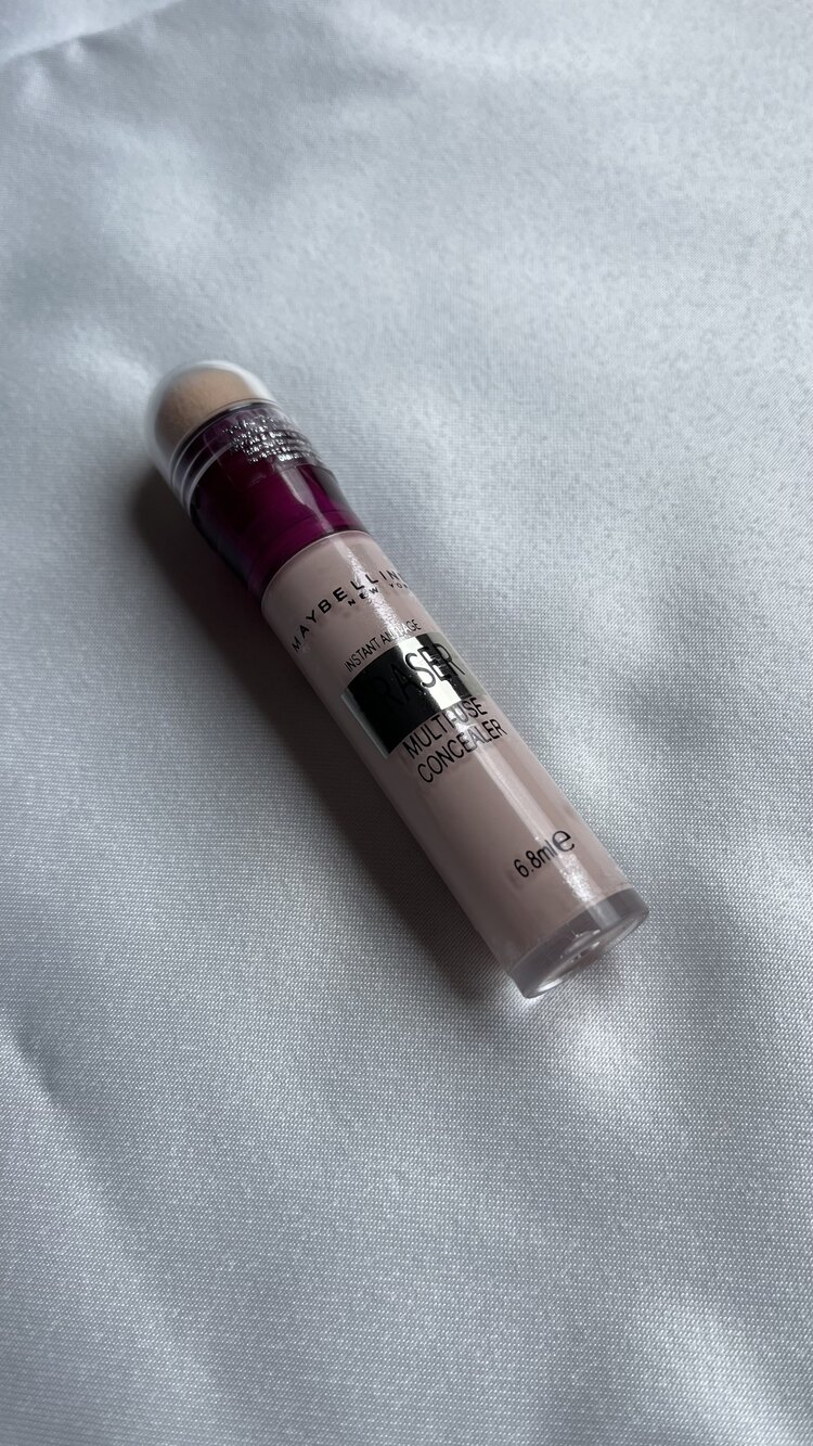 Maybellıne Eraser Kapatıcı (01) light