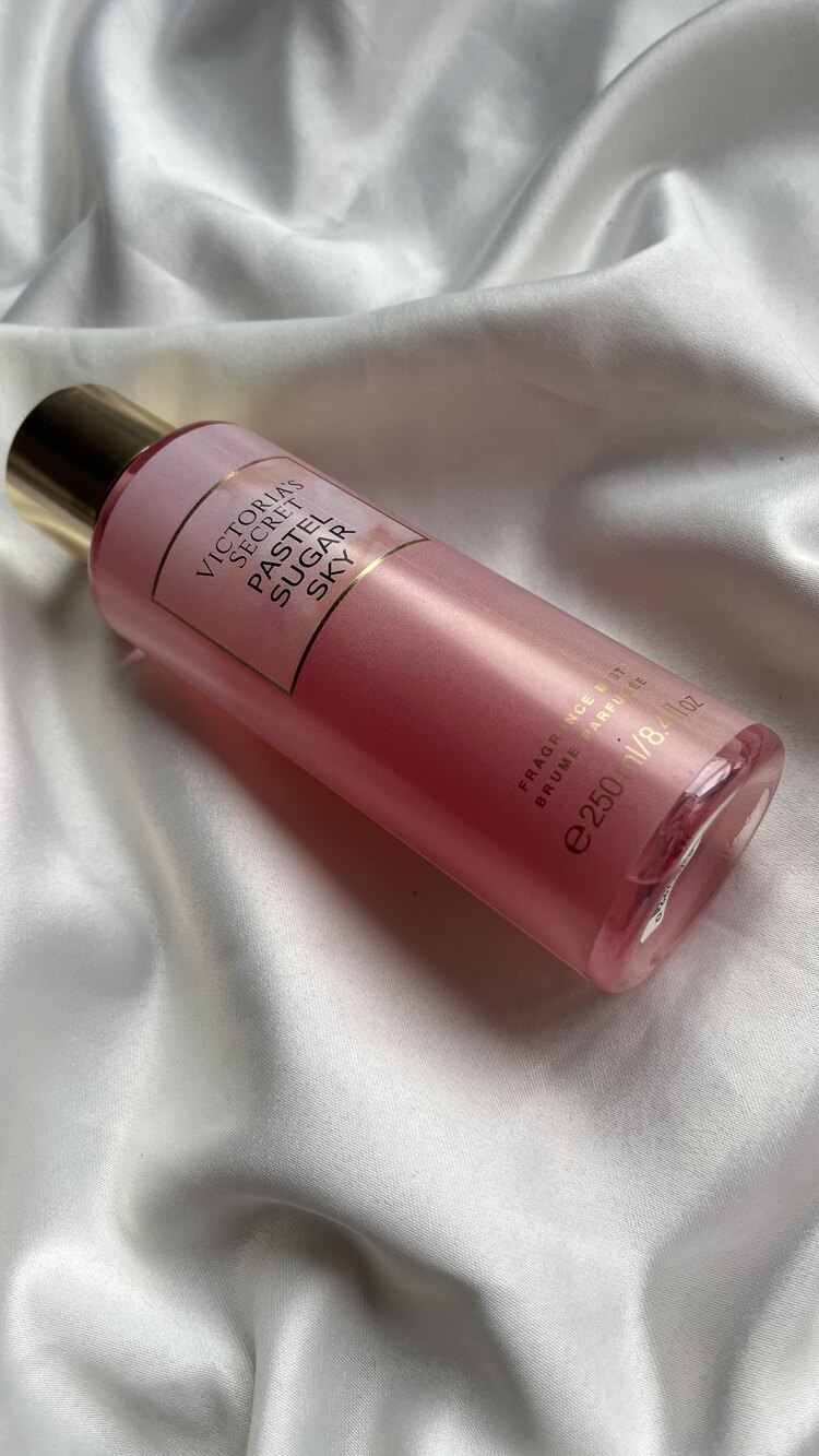 Victoria’s secret pastel sugar sky vücut spreyi