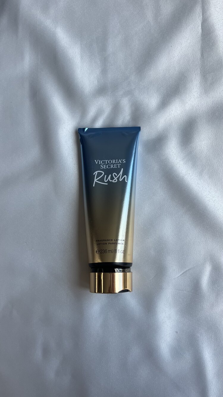 Victoria’s Secret Rush Vücut Losyonu