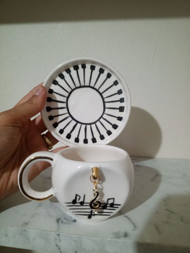 notalı fincan
