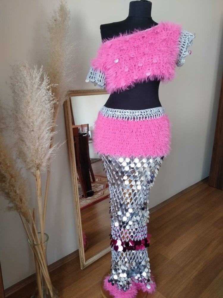 Emily - Maxi Pink Crochet Sequin Skirt Set