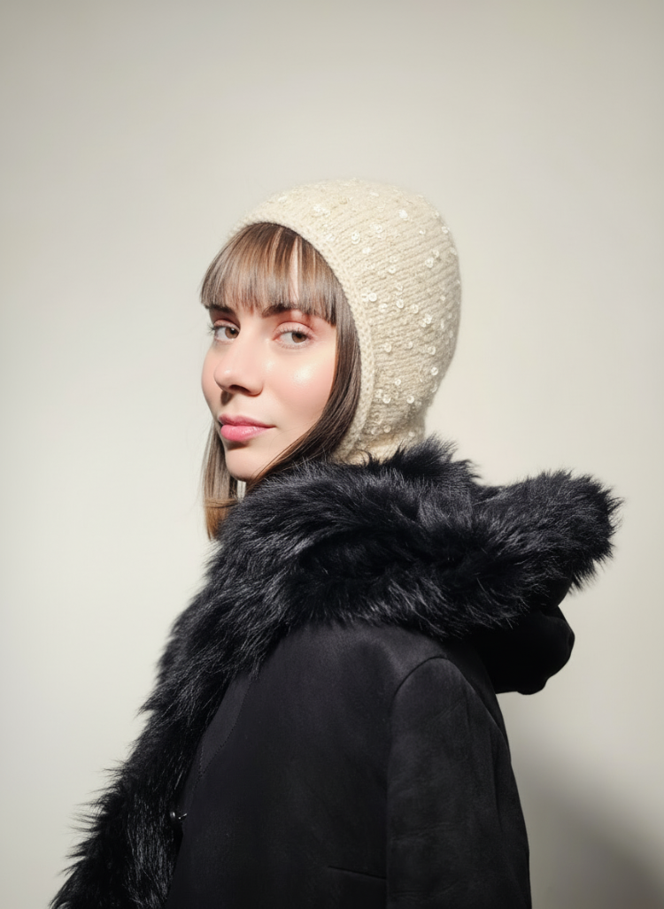 Charlotte- Alpaca Karışımlı El Örgüsü Parlak Bonnet