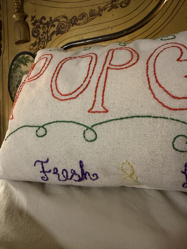 Popcorn yastık