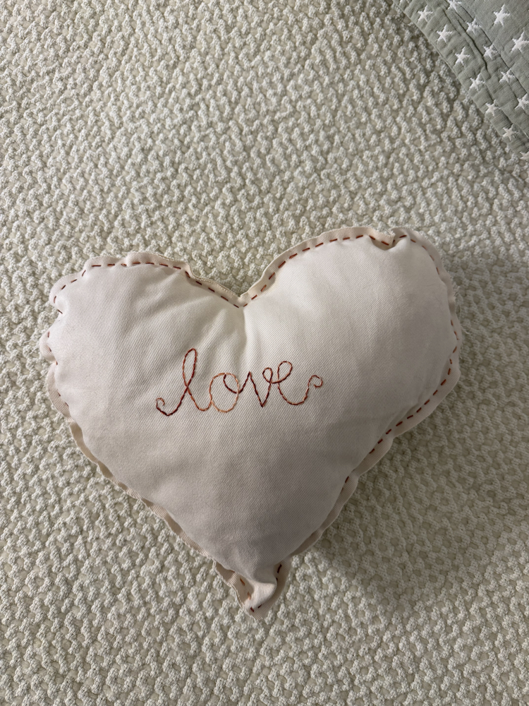 Love yastık 