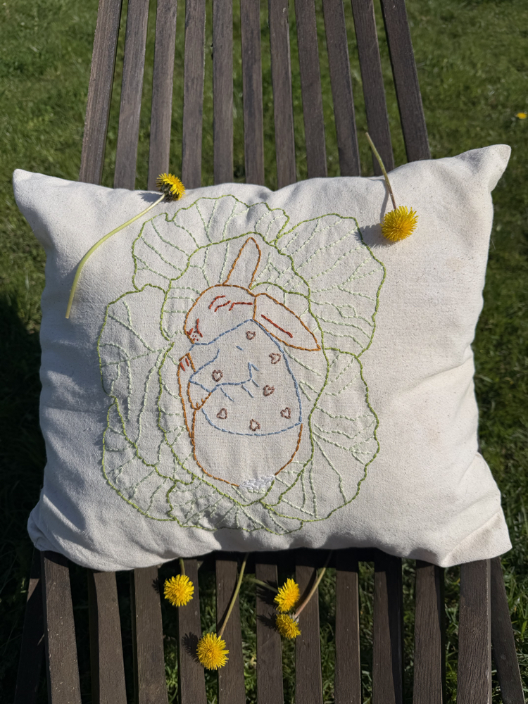 Bunny wrap yastık