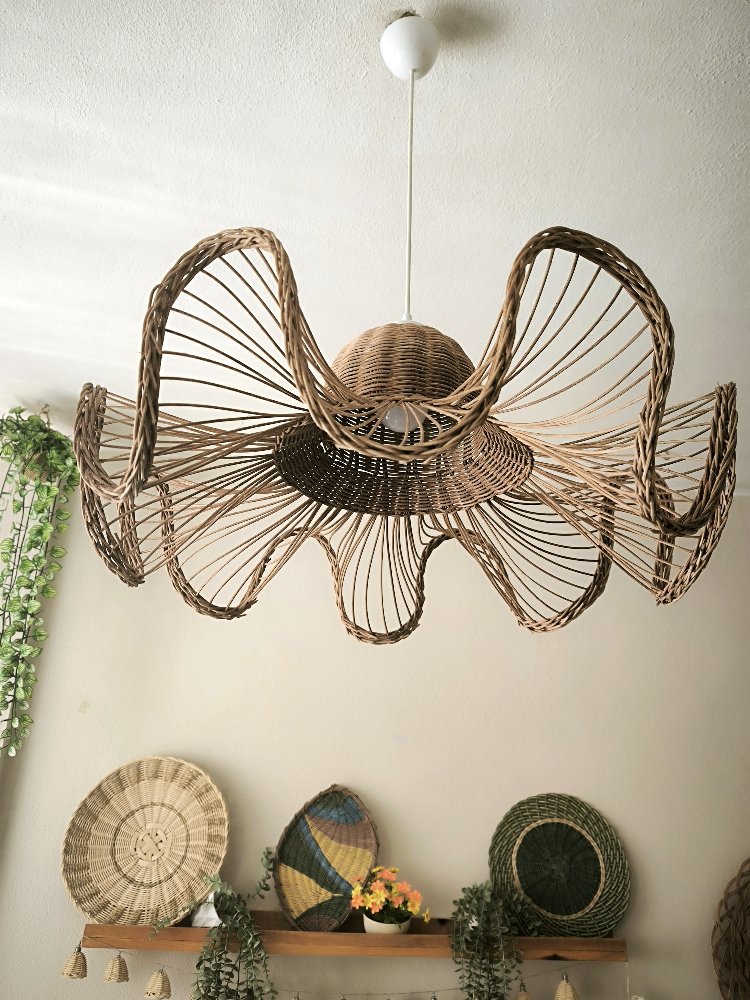 Rattan avize