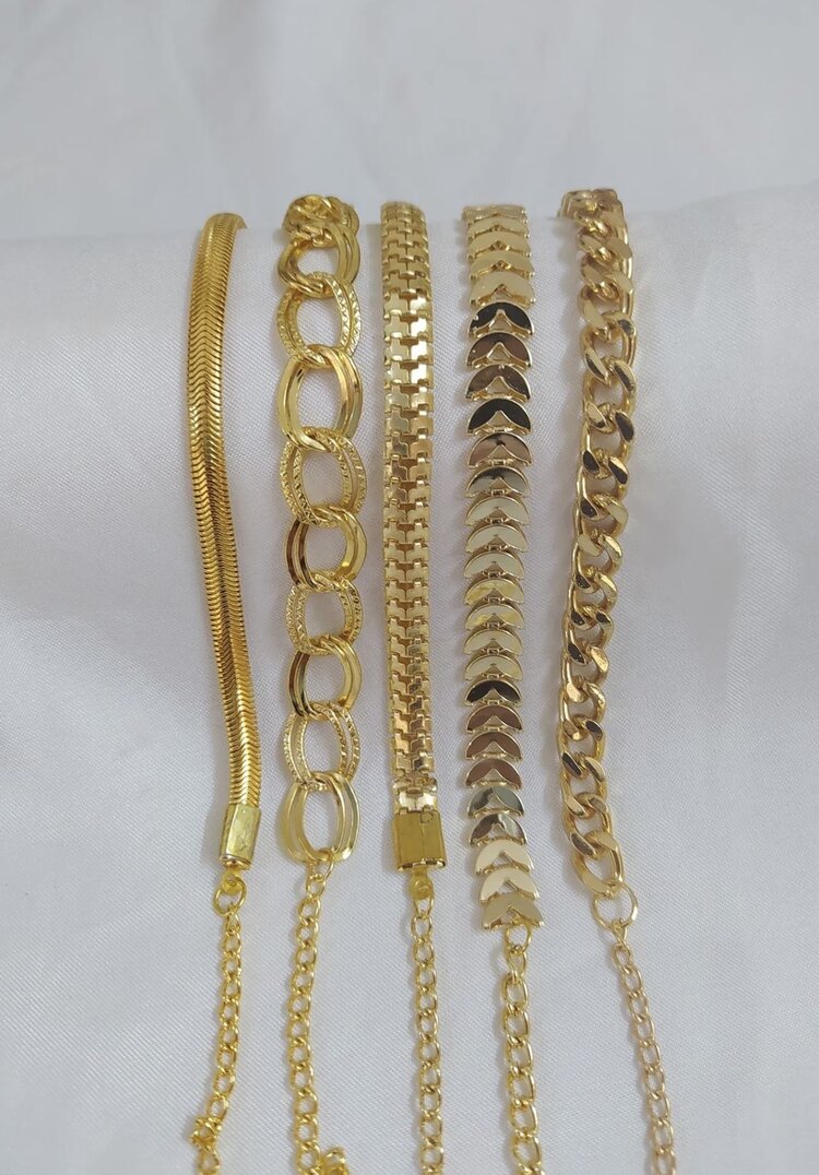 GOLD RENK 5Lİ SET BİLEKLİK