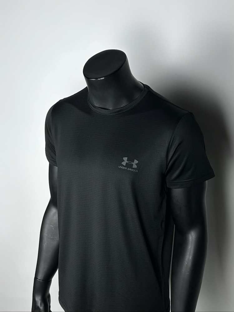 Snug Black Performance T-shirt | 1031
