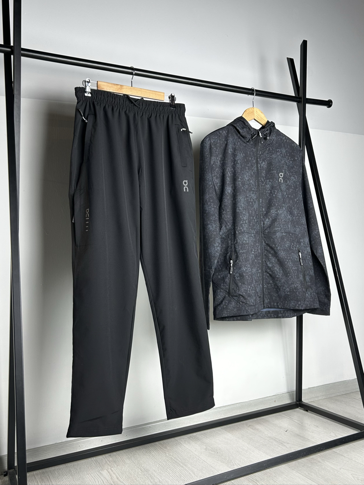 Neo Black Tracksuit | 9630